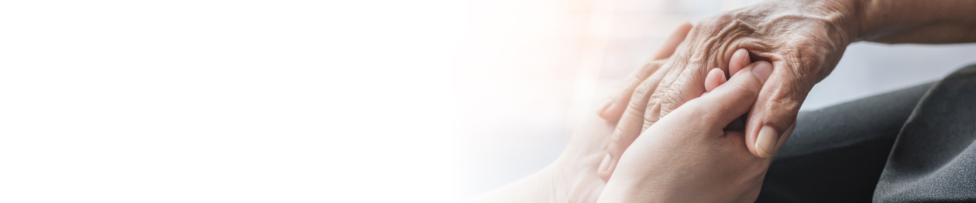 Traitements de la sialorrhée : orthophonie, médicaments, injections et interventions chirurgicales pour réduire la salivation